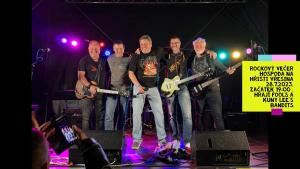 rockový koncert 